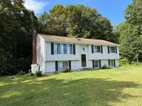 Building Photo - 15 Hoskins Rd