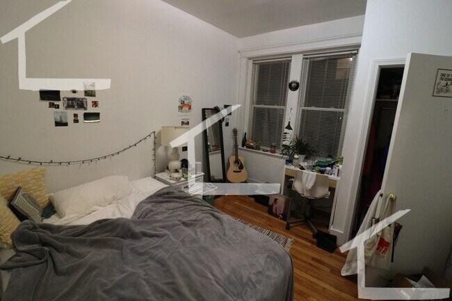 Building Photo - Awesome 2 Bed Apartment for Students