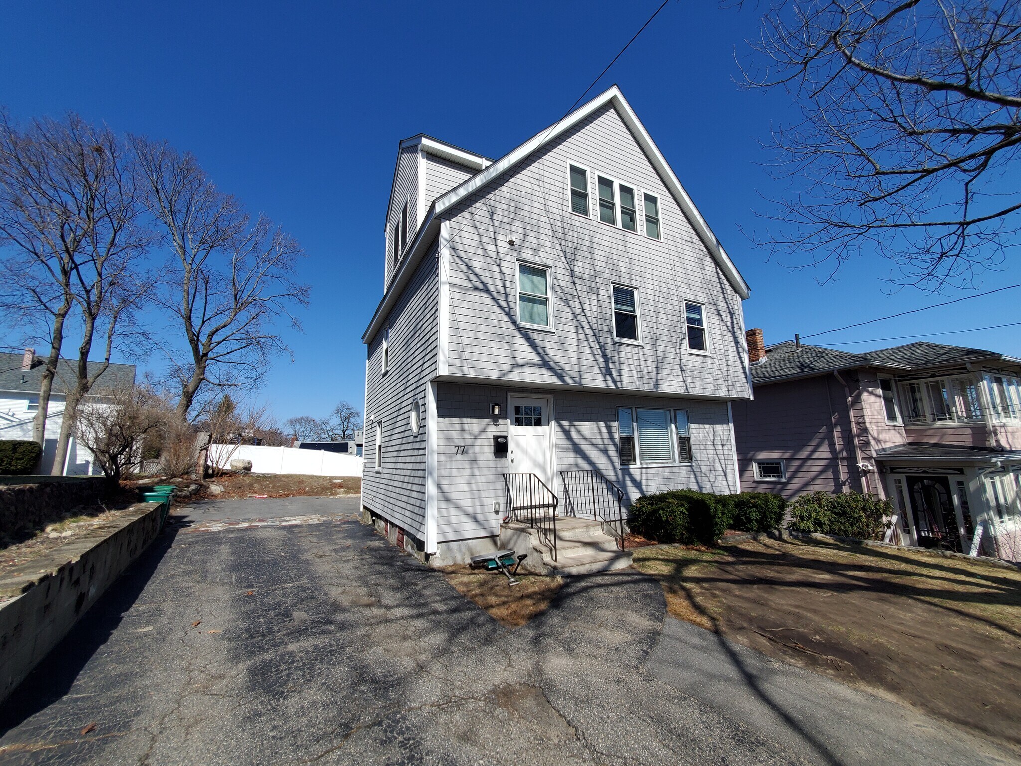 Building Photo - 77 Rock Glen Rd