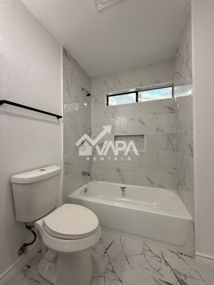 Building Photo - 4718 Saddle Ridge