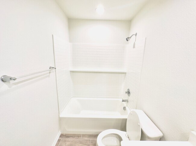 Building Photo - Stunning Single Family Ranch in Aubrey!