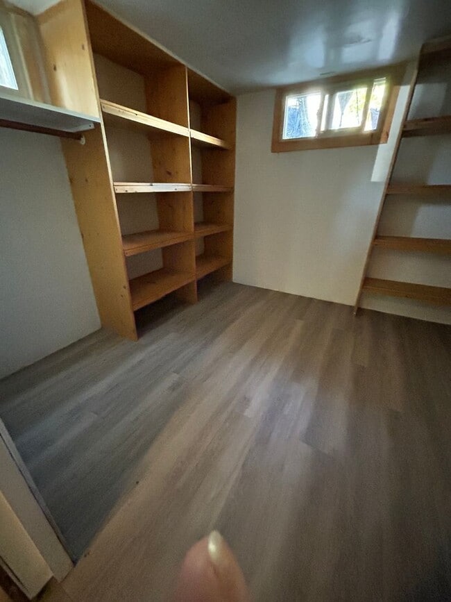 Building Photo - 1407 X Ave