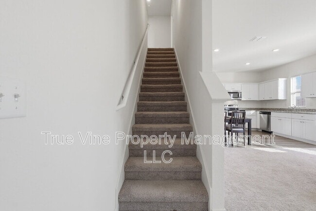 Building Photo - 14523 Bonito Loop