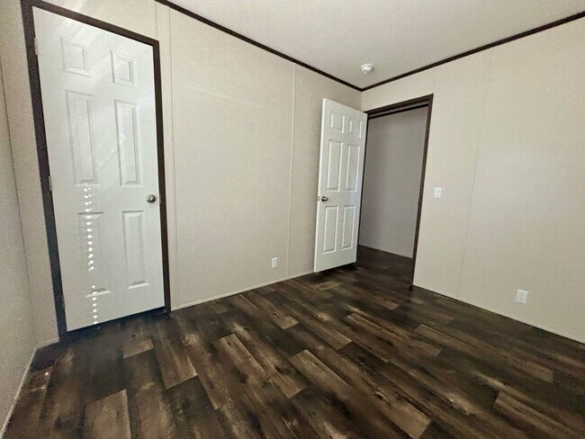 Building Photo - 2101 Ladnier Rd