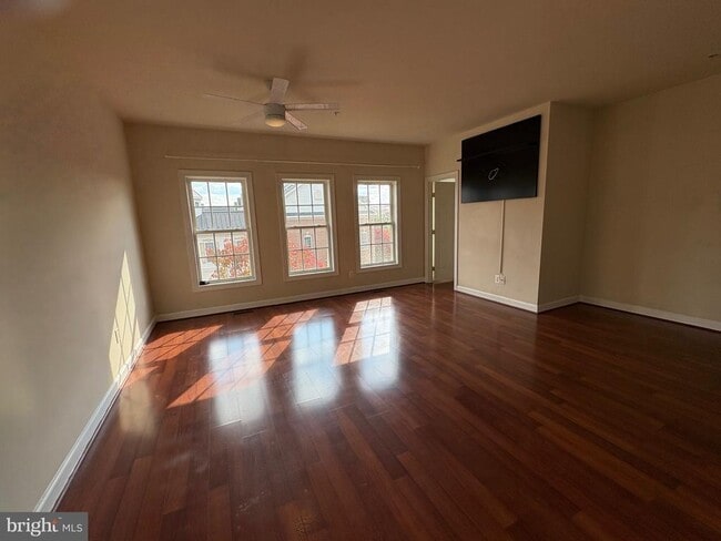 Building Photo - 635 Whetstone Glen St