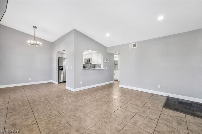 Building Photo - 511 Bass Dr