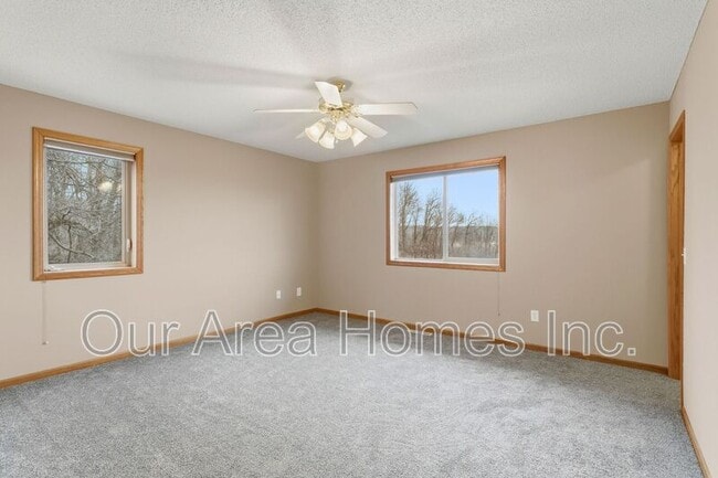 Building Photo - 1778 Klondike Dr NE