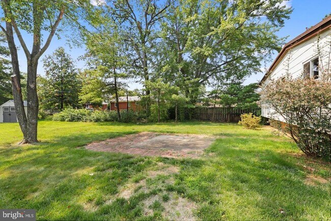 Building Photo - 6609 Bowie Dr