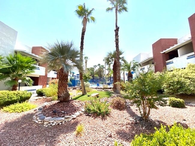 Building Photo - Available For Viewing On October 1, 2025. ...