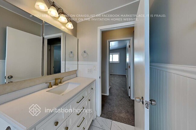Building Photo - 3238 Rushton Ln