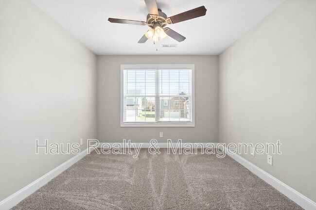 Building Photo - 764 Lillian Grace Dr