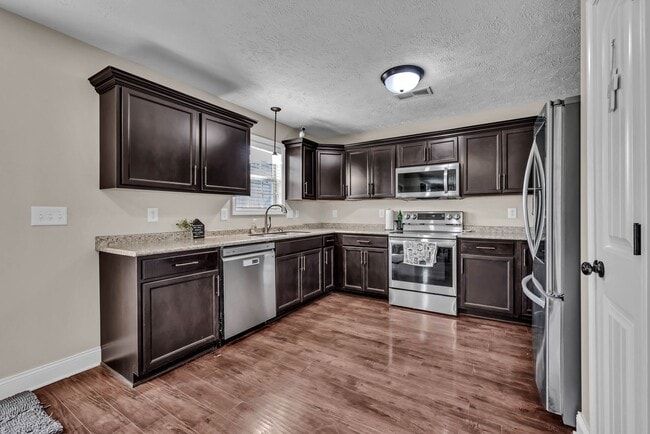 Building Photo - 1289 Morstead Dr