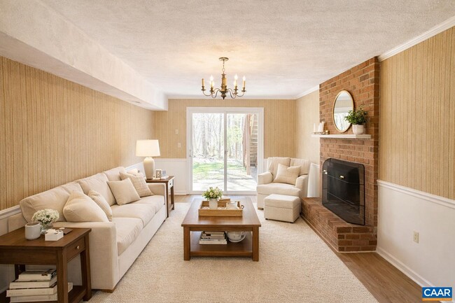 Building Photo - 1664 Redington Ln