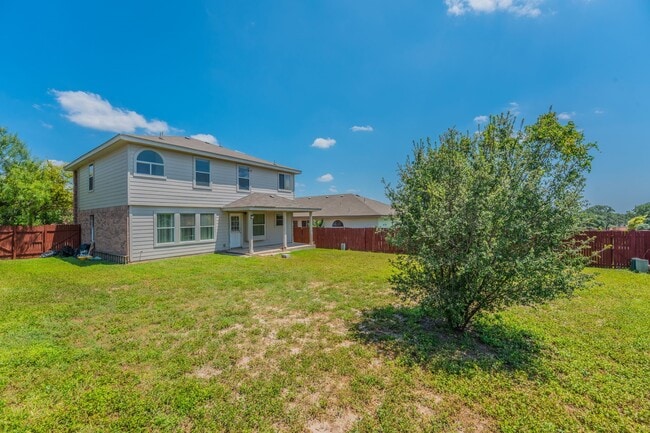 Building Photo - 1339 Diamond Bluff