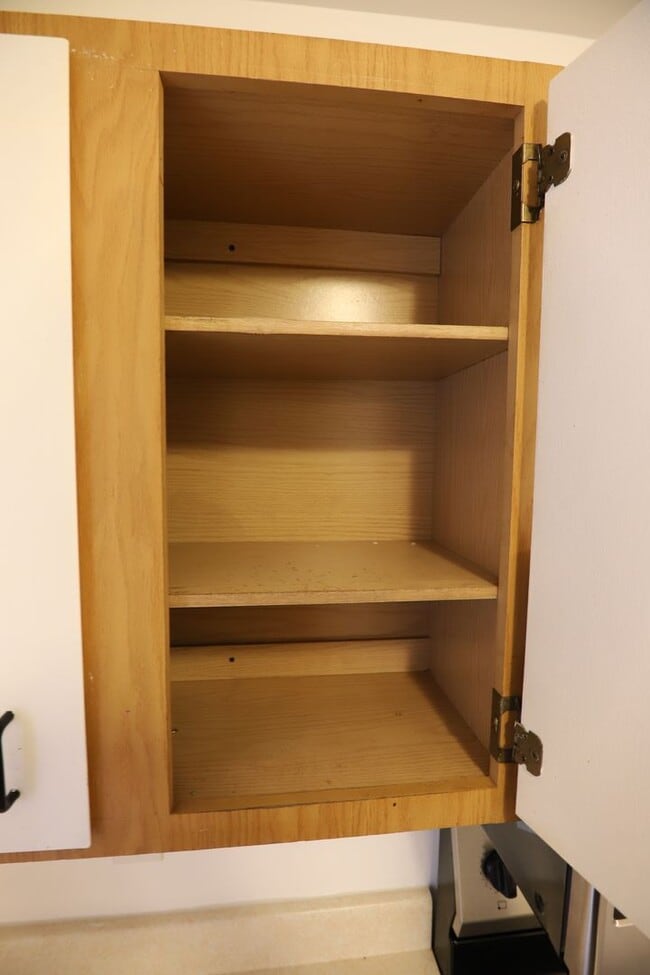 Building Photo - 257 Canby St