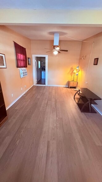 Building Photo - 3324 Webber St