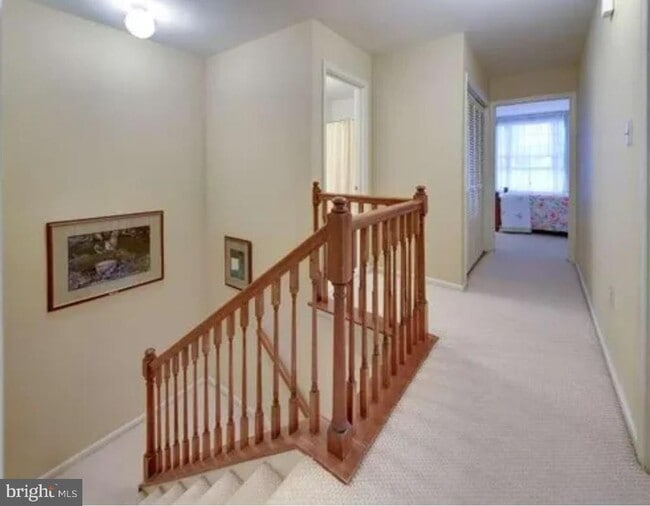 Building Photo - 36 Kennedy Dr