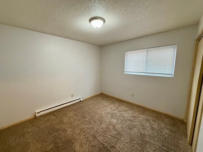 Building Photo - 110 Harbet Ave NW