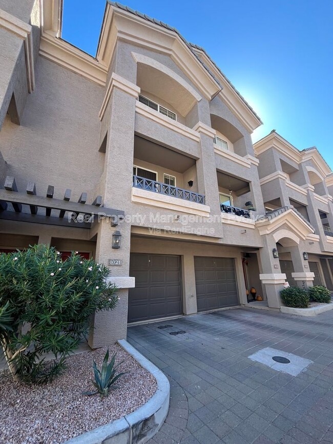Building Photo - 4455 E Paradise Vlg Pkwy S