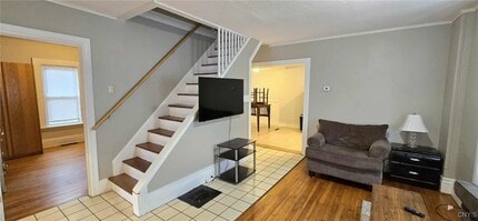 Building Photo - 50 Lincoln Ave