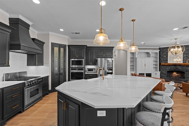 Building Photo - 1621 Hidden Bluff Ct