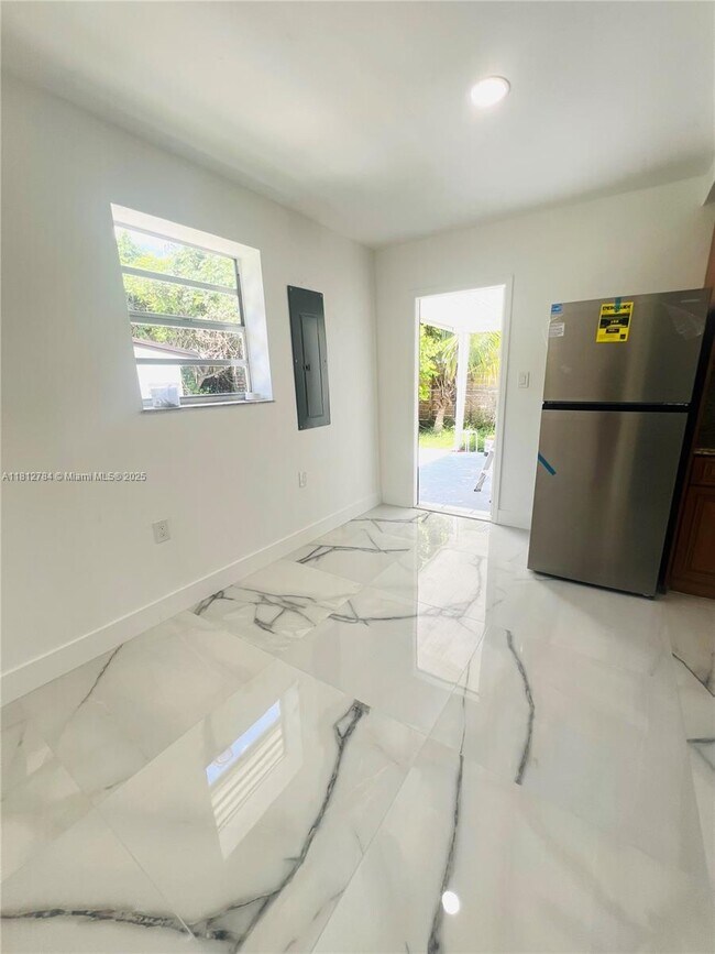 Building Photo - 15530 SW 295th Terrace