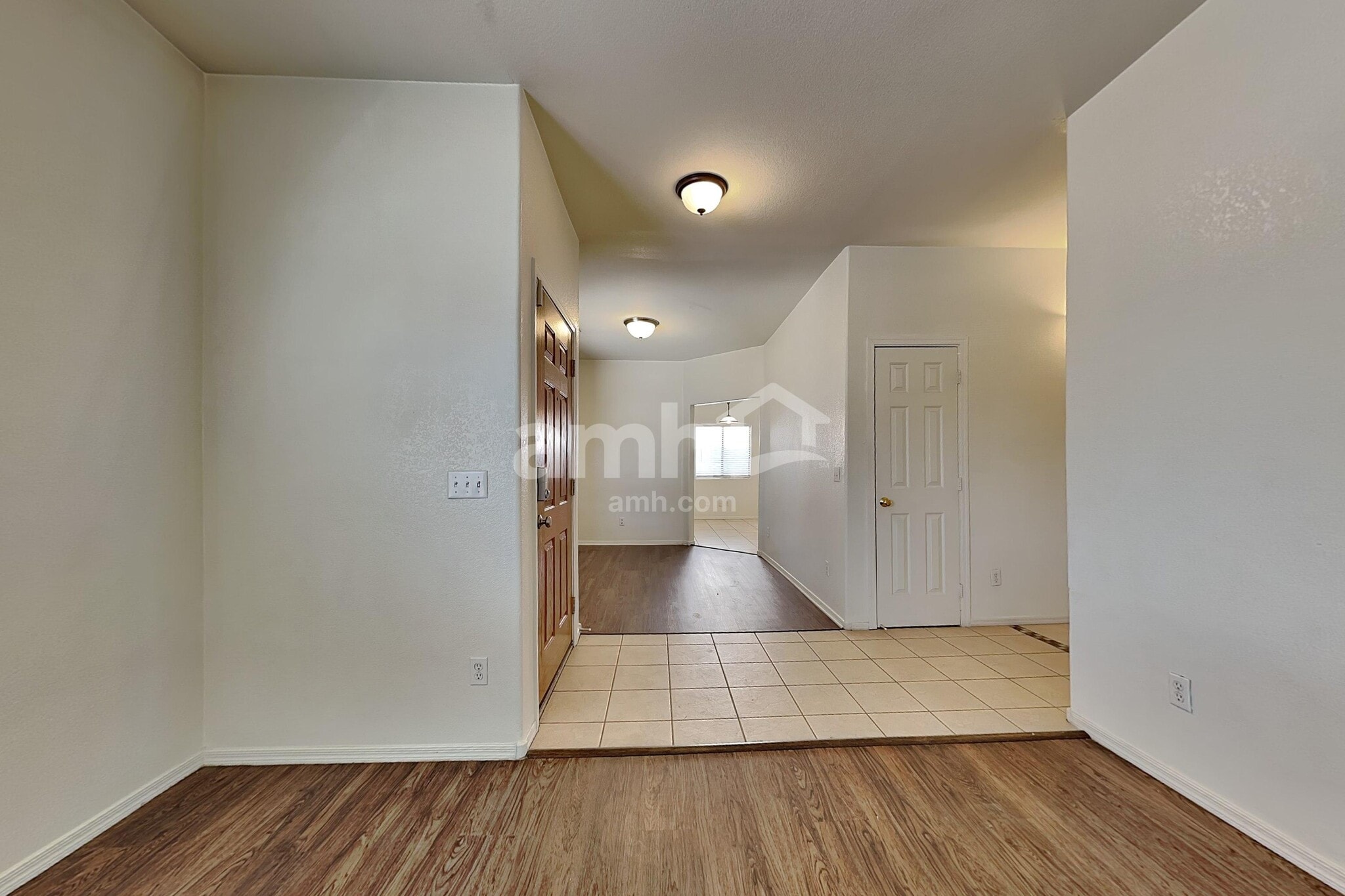 Building Photo - 6513 W Miami St