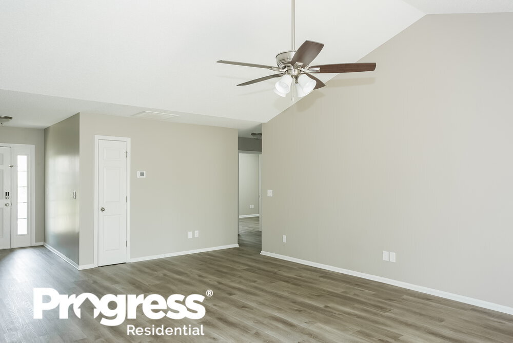 Building Photo - 1004 Ayrshire Ln