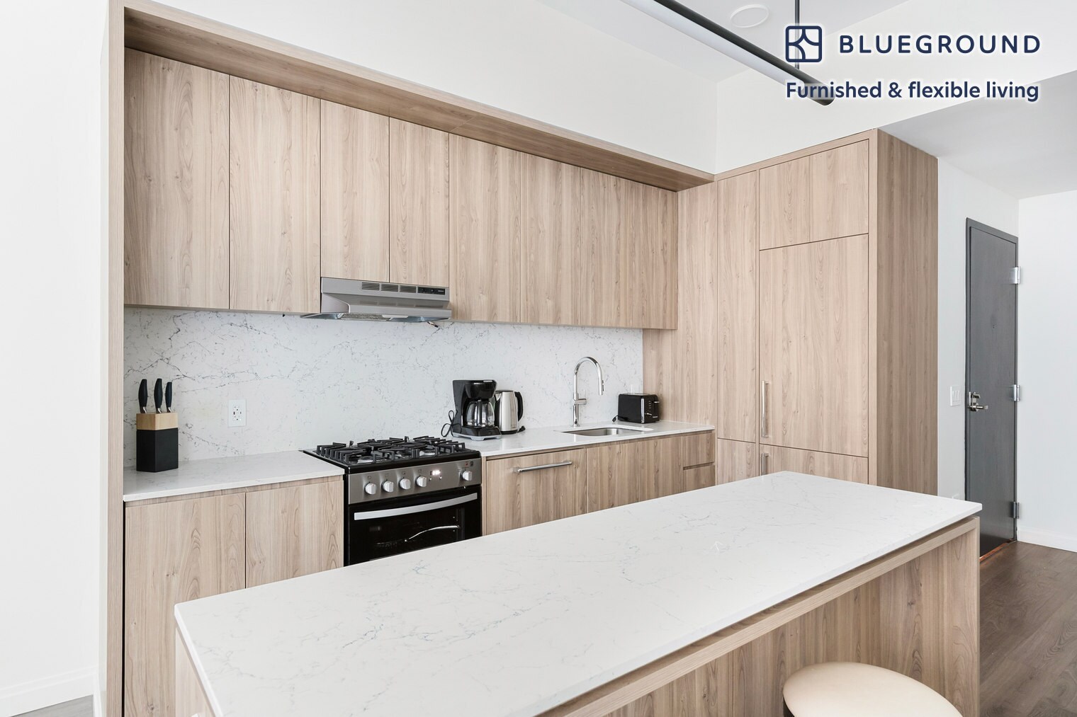 Building Photo - 1000 S Michigan Ave