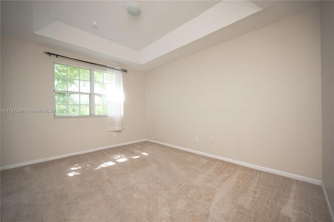 Building Photo - 445 NE 21st Ave