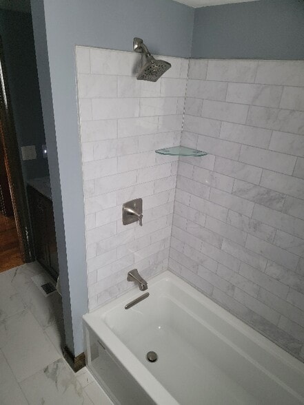 Building Photo - 1 N Phetteplace St