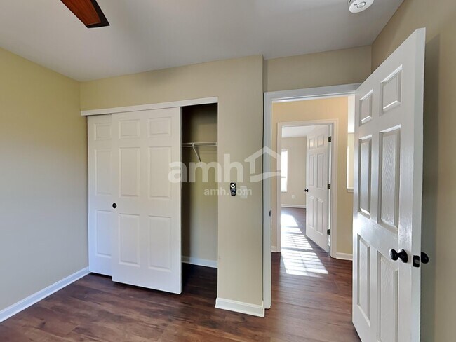 Building Photo - 10054 Brandsteade Ct