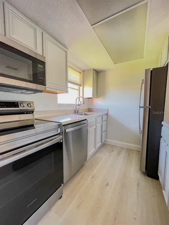 Building Photo - 1355 Rock Dove Ct