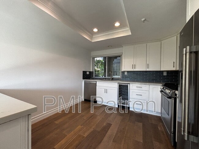 Building Photo - 68 Sea Island Dr