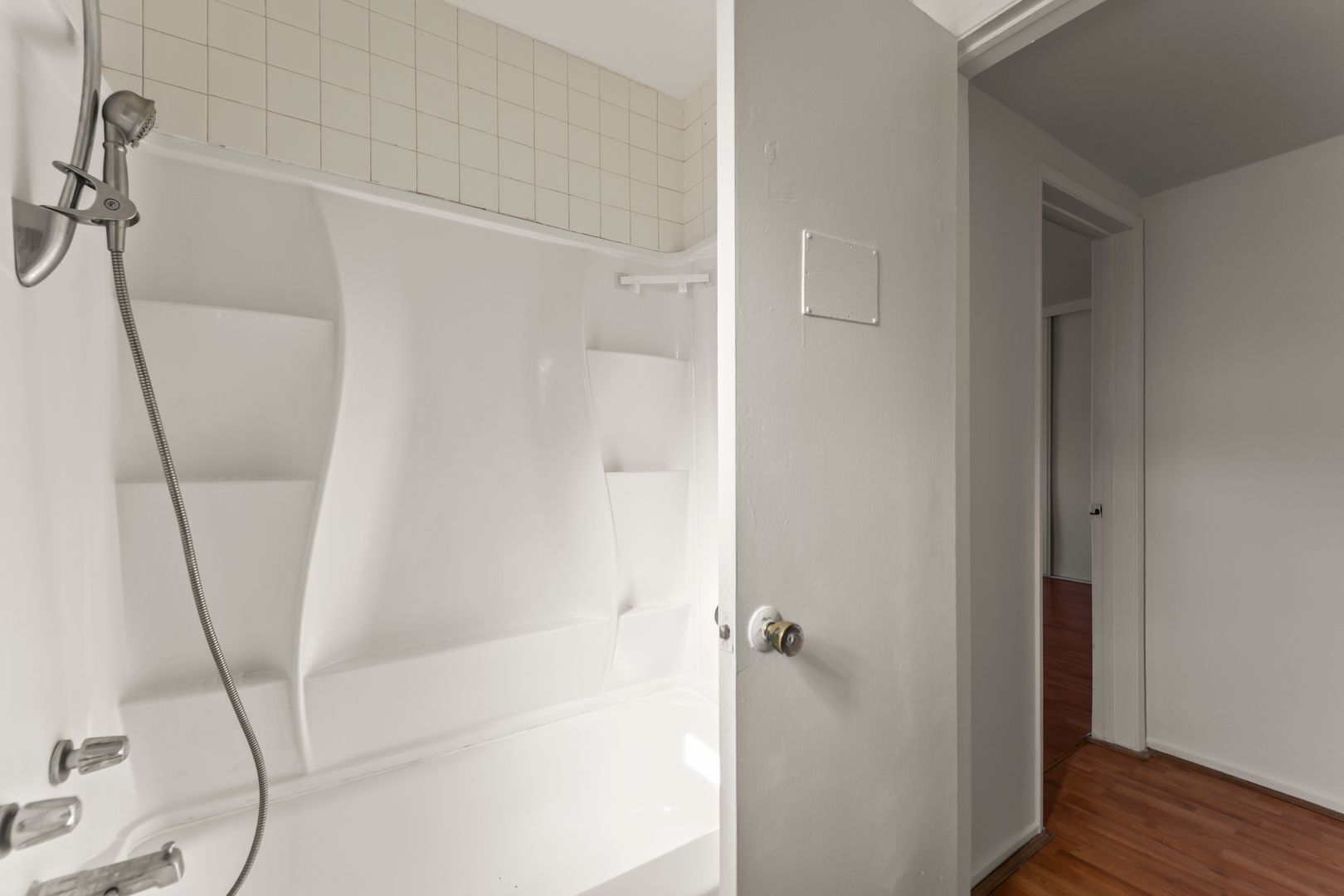 Building Photo - 5738 Woodman Ave