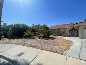 Building Photo - 1851 Rockledge Dr