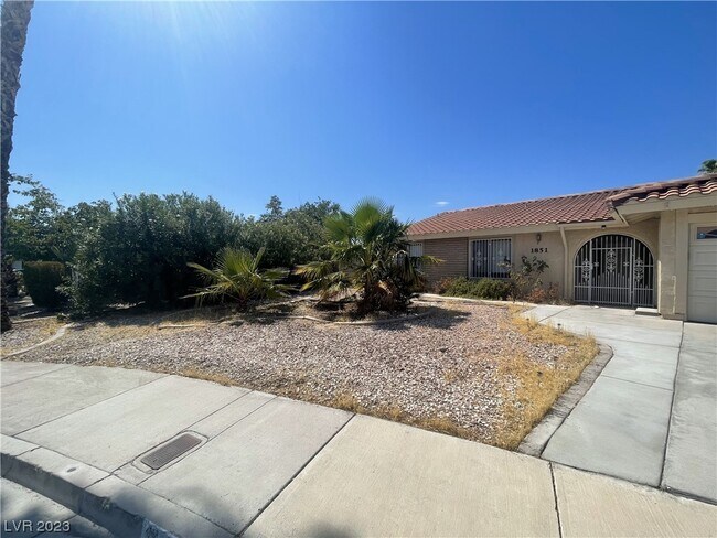 Primary Photo - 1851 Rockledge Dr