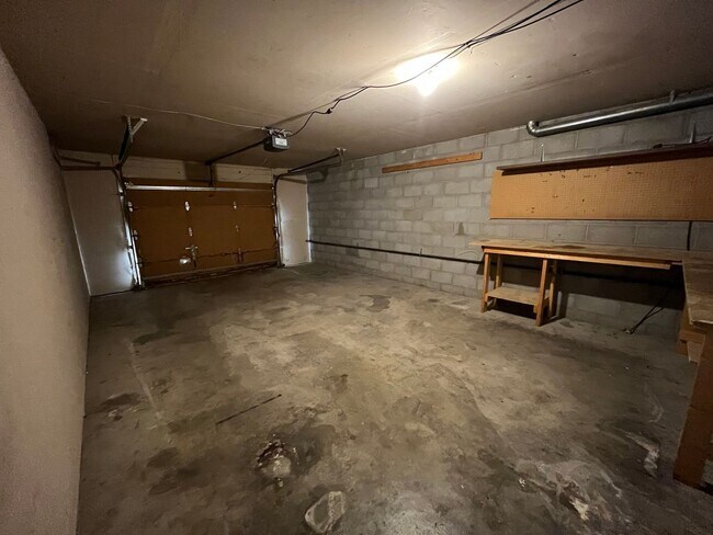 Building Photo - 2616 Gilpin Ave