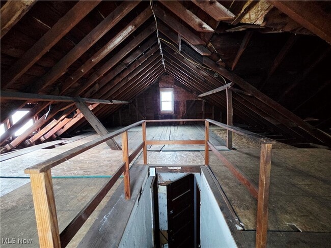 Building Photo - 110 Bell Ave