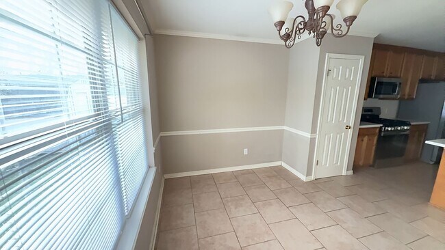 Building Photo - Move-in Ready 3 bed/ 2 bath home in South Bossier