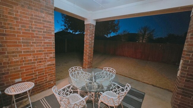 Building Photo - 7309 Raphael St