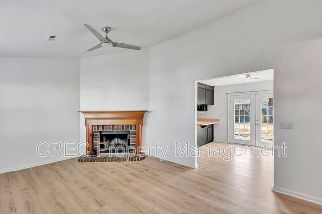 Building Photo - 8557 S Waccamaw Ct