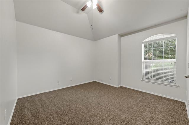 Building Photo - 2008 Cattle Creek Rd