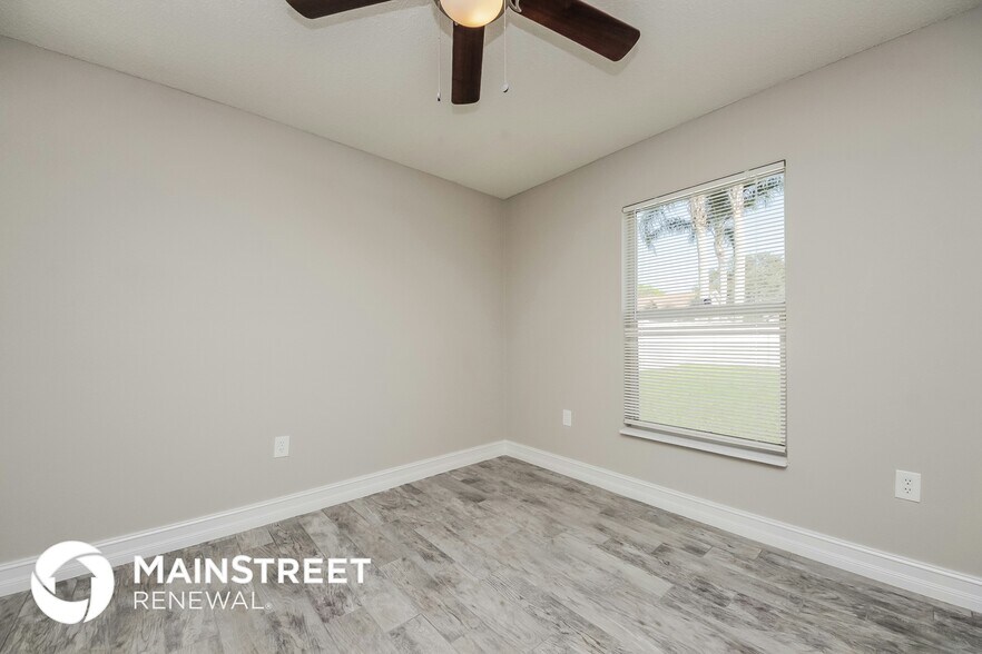 Building Photo - 4211 Lavender Way