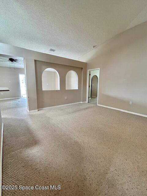Building Photo - 3865 La Flor Dr