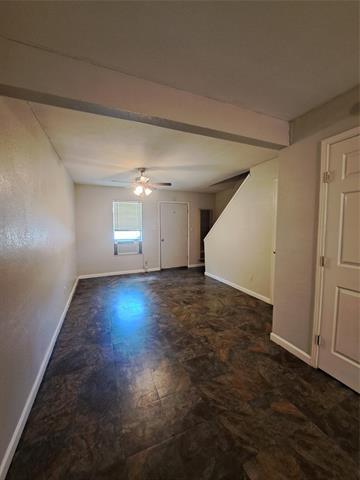 Building Photo - 109 Mimosa St