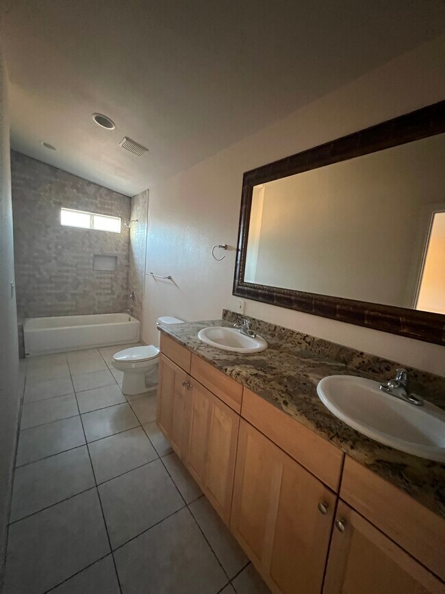 Building Photo - 66334 San Juan Rd