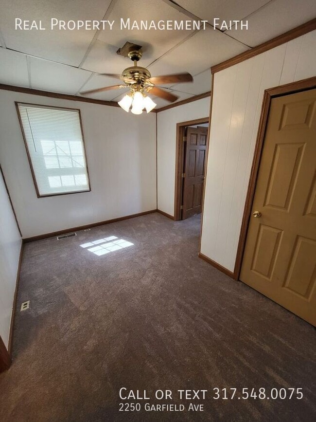 Building Photo - 2250 Garfield Ave