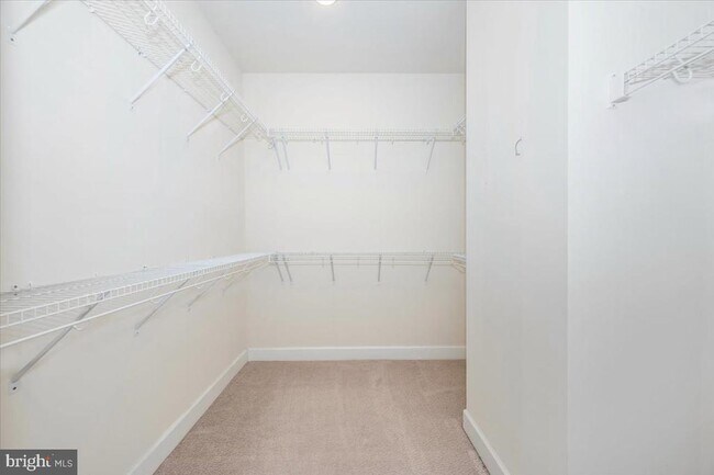 Building Photo - 45366 Daveno Square