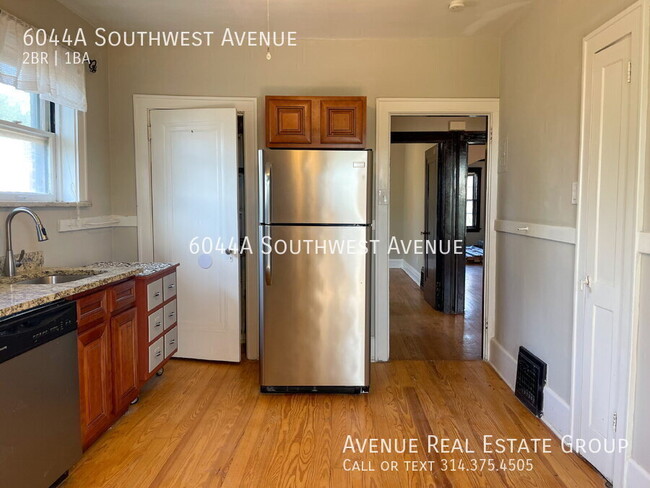 Building Photo - 6044 Southwest Ave